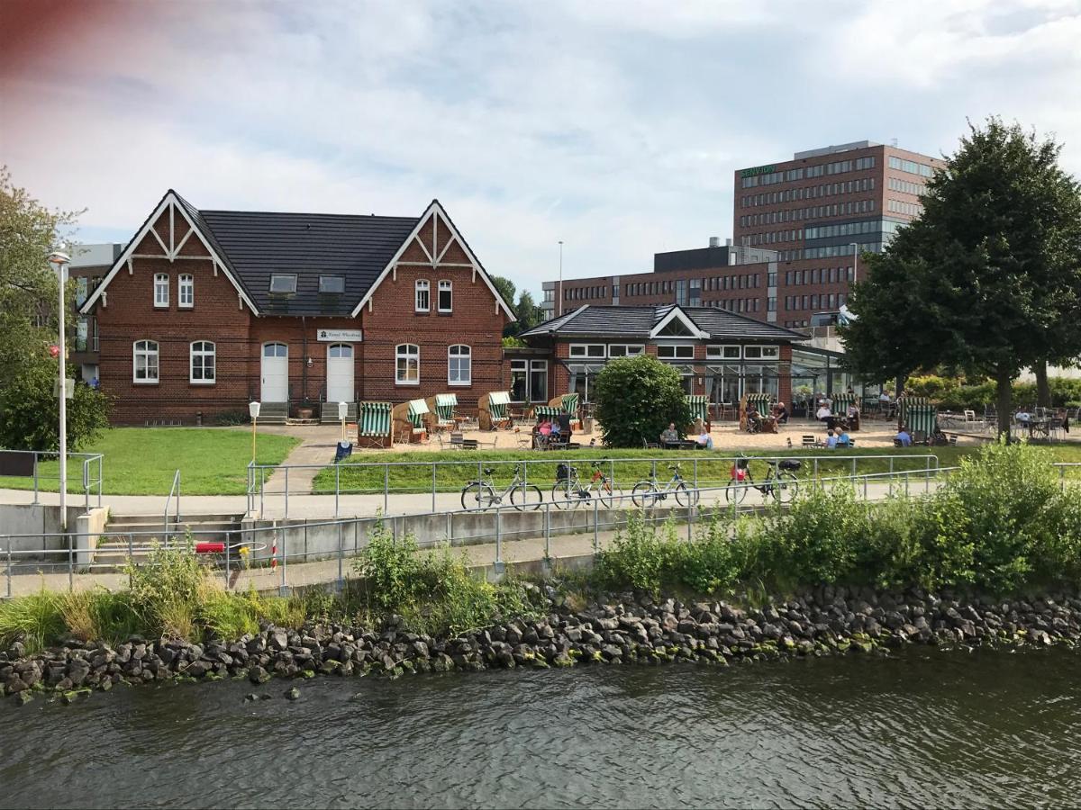 Kanal-Haus "Das Gastehaus Direkt Am Nok" Osterrönfeld Exteriör bild