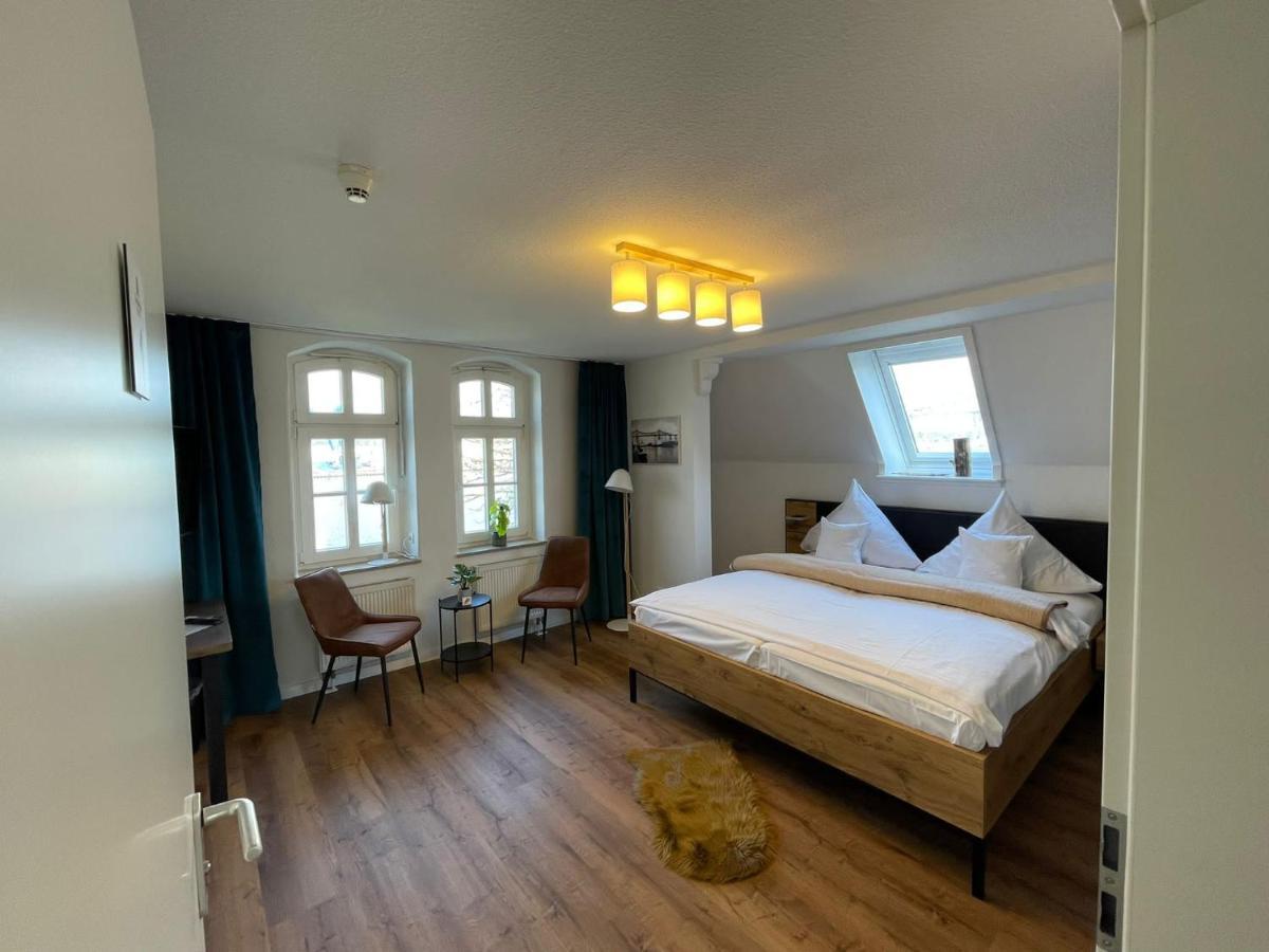 Kanal-Haus "Das Gaestehaus Direkt Am Nok" Osterrönfeld Exteriör bild